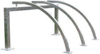 Modellbeispiel: Reihenanlage mit gebogenen Anlehnbügeln (Art. 4022.20)